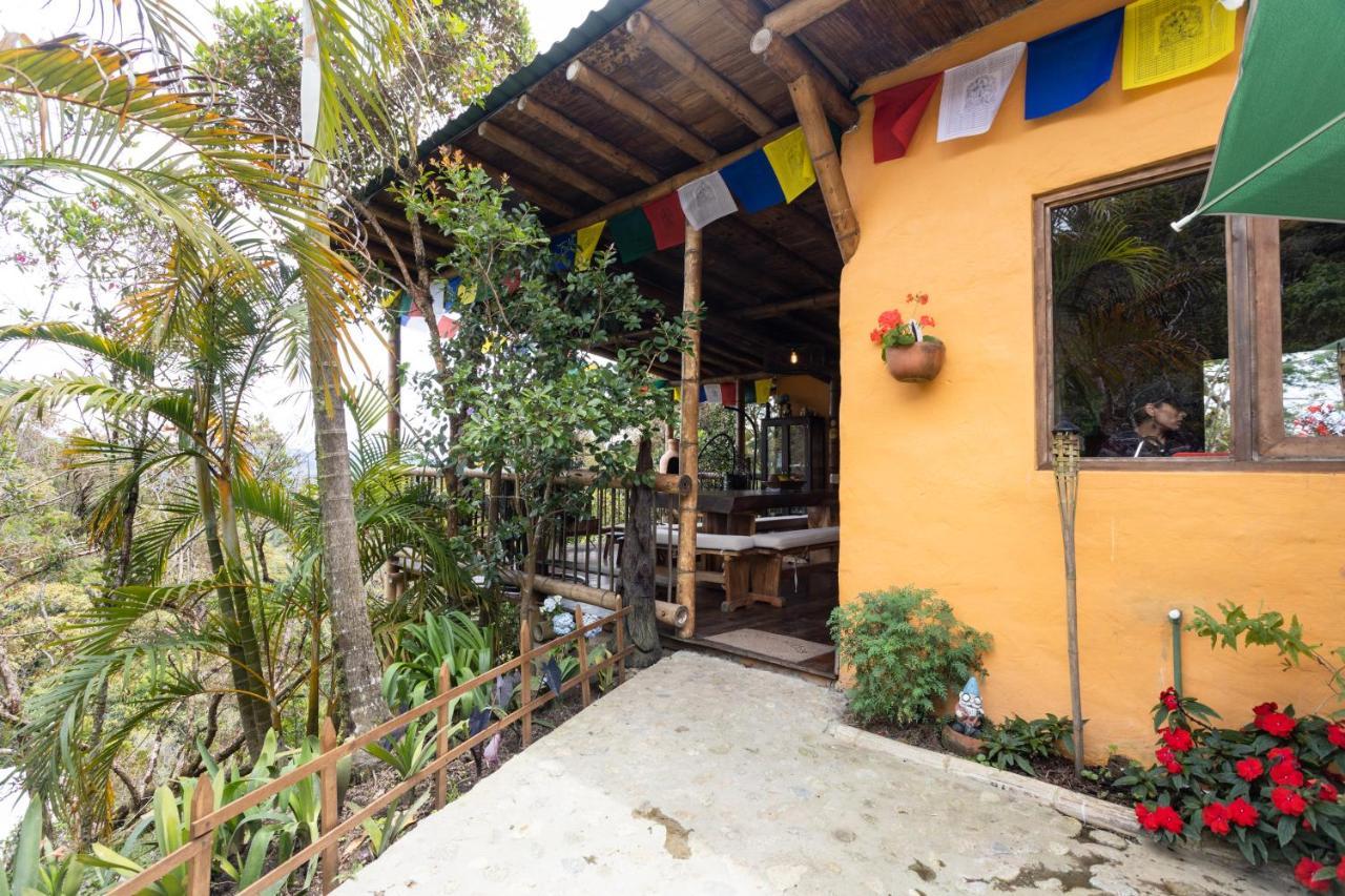 La Casa De Loto Retreat Guatapé Exterior foto